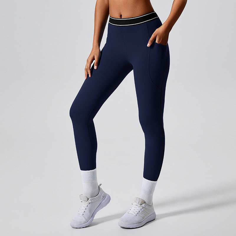 Women's Pilates Yoga Two-Piece Set – Crop Top & Leggings with Chest Cushion