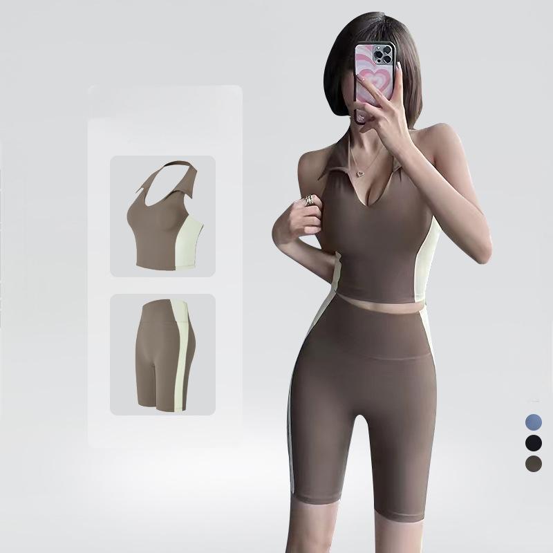Women's Halterneck Yoga Vest – Contrasting Colours, Slimming Fit