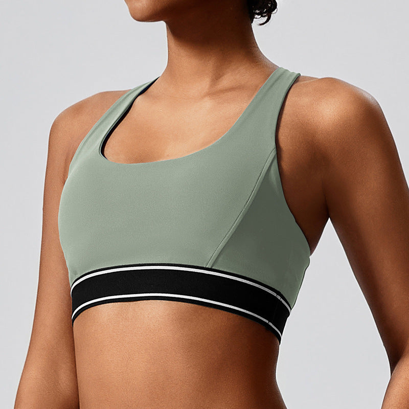 Women's Pilates Yoga Two-Piece Set – Crop Top & Leggings with Chest Cushion